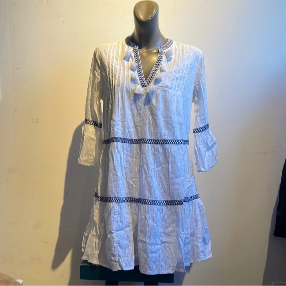 Tommy Bahama White and Blue Relaxed Ruffled Tunic